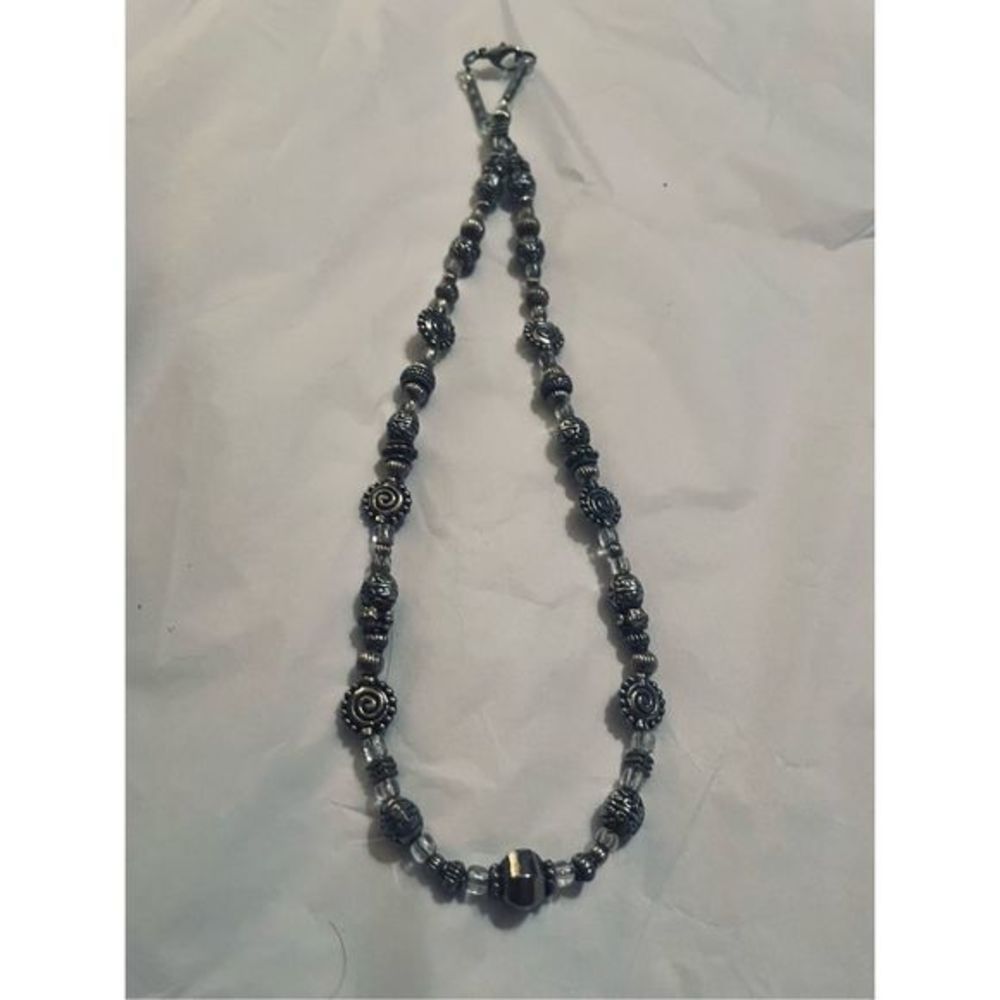 Cute silver and BLACK SMALL BEAD NECKLACE
